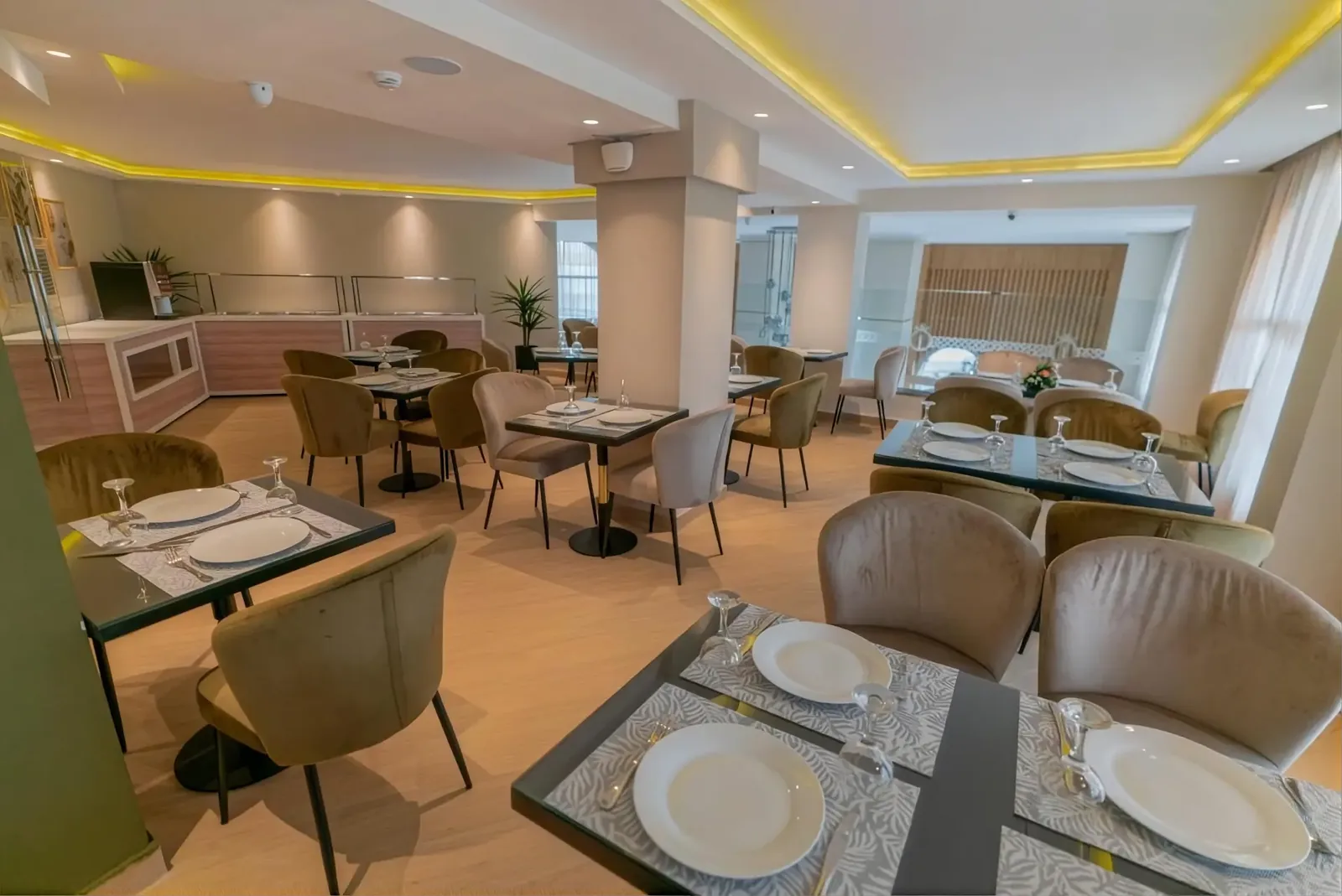 Breakfast dining room, Imperial Boutique Hotel Rabat