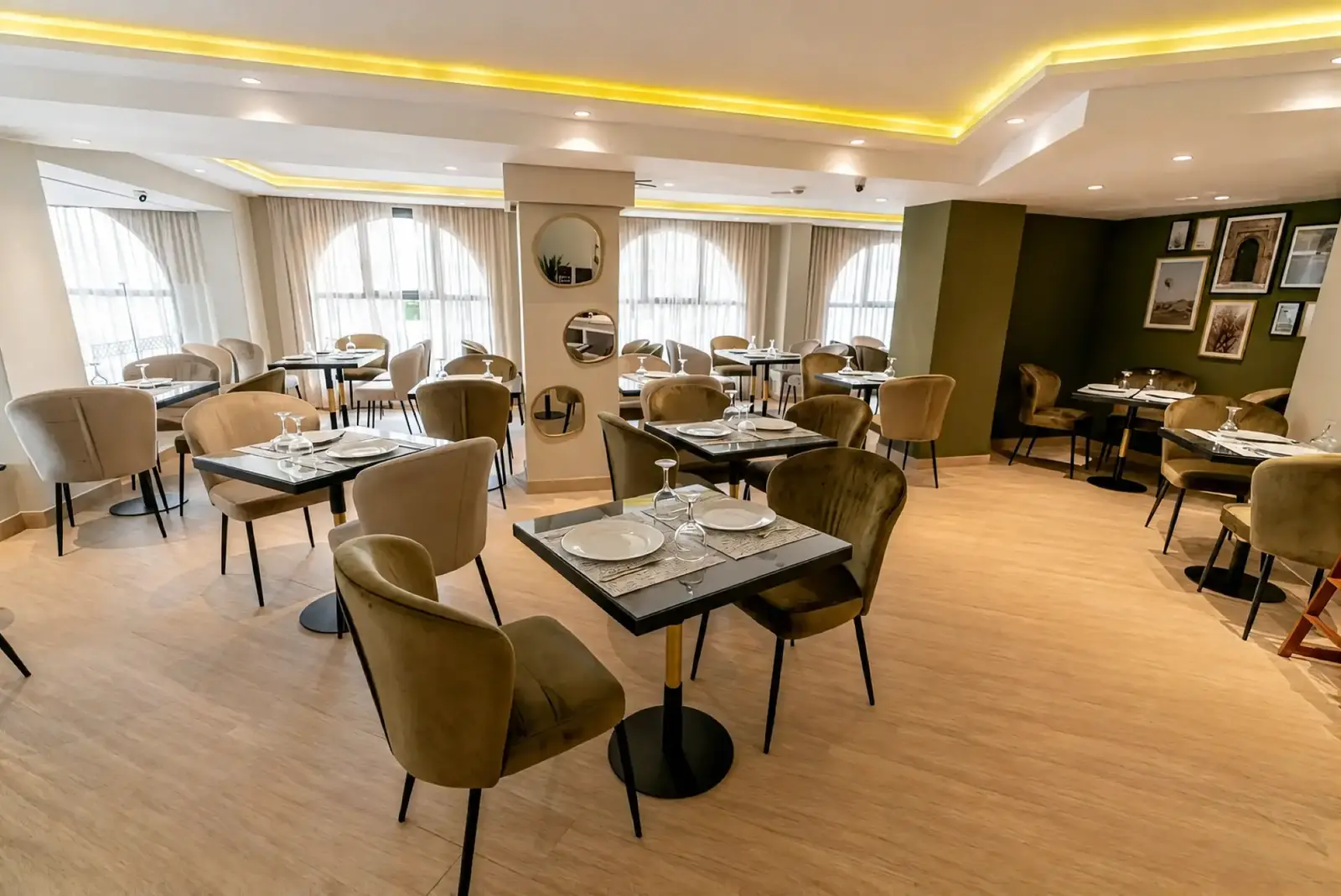 Hotel restaurant with Moroccan design details, Imperial Boutique Hotel Rabat